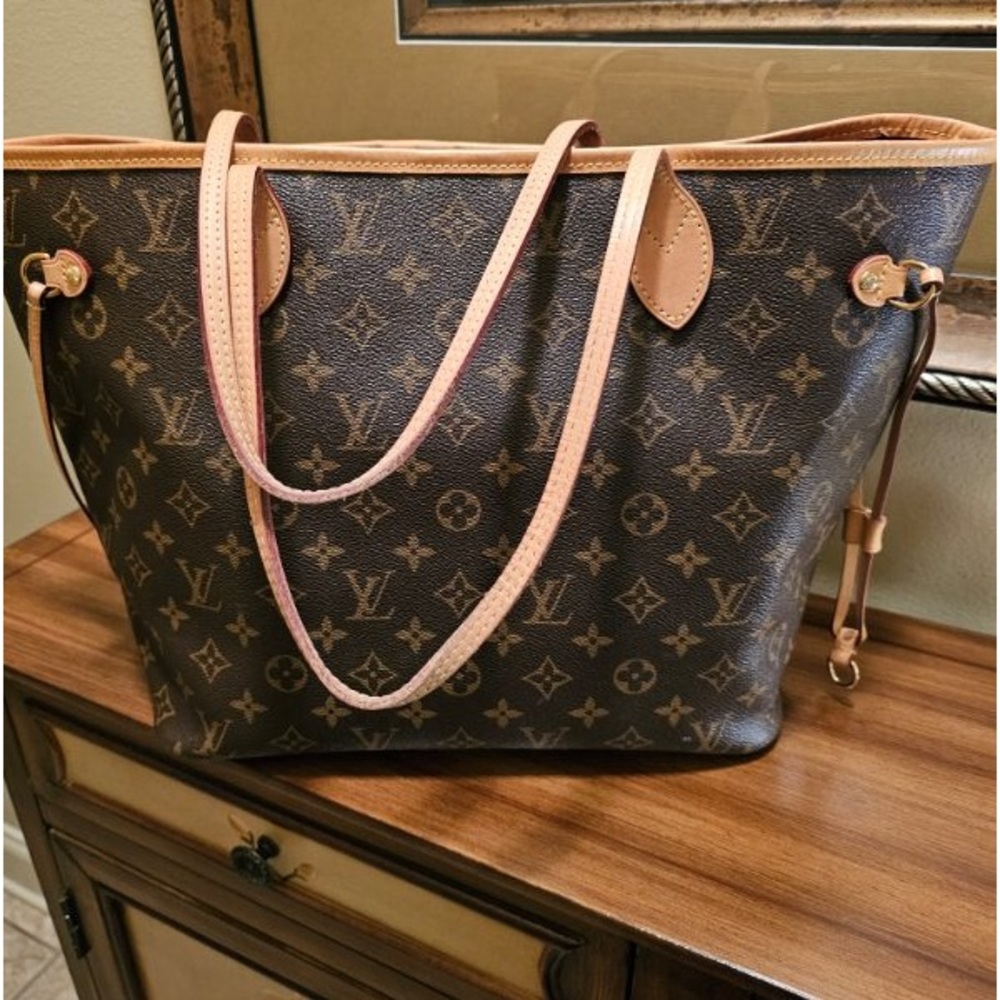 Louis Vuitton Never Full MM